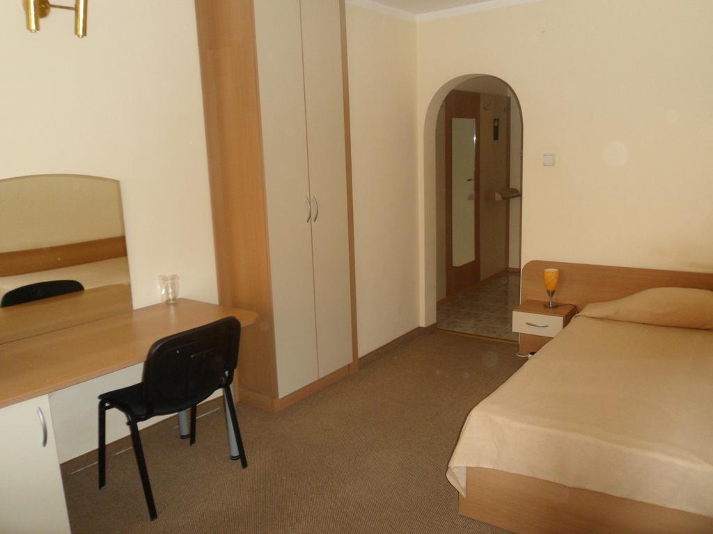 Hotel Of Bulgarian Academy Of Sciences Sofia Rum bild